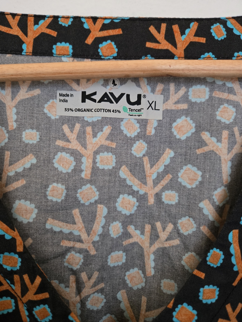 Kavu Dreamview Branchin Out Floral Motif V Neck Retro Organic Cotton XL - Picture 2 of 10